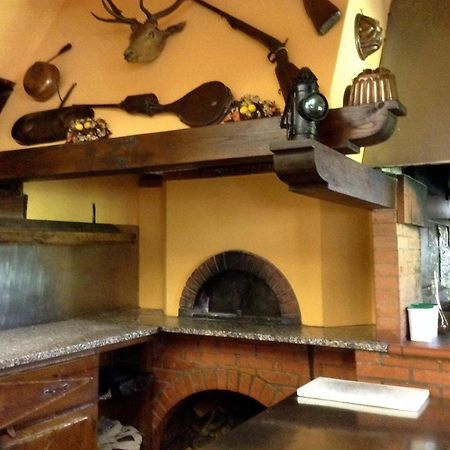 Albergo Ristorante Da Carlino Castelnuovo di Garfagnana Exteriér fotografie